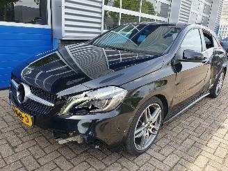 damaged passenger cars Mercedes A-klasse Automaat 180 Business Solution AMG 2018/4