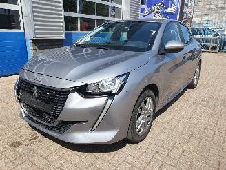 Schadeauto Peugeot 208 1.2i 2020/6