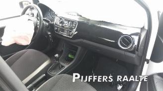 Volkswagen Up! Up! (121), Hatchback, 2011 1.0 12V 60 picture 18