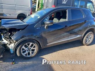 Uttjänta bilar auto Renault Captur Captur I (2R), SUV, 2013 0.9 Energy TCE 12V 2019/12