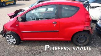Uttjänta bilar auto Peugeot 107 107, Hatchback, 2005 / 2014 1.0 12V 2011/7