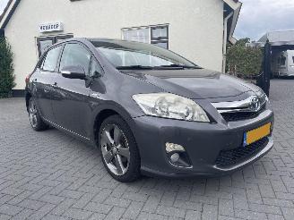 Damaged car Toyota Auris Toyota Auris 1.8 Full Hybrid Dynamic Business N.A.P NL AUTO DEALER ONDERHOUDEN AUTO 2012/9