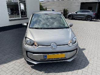 Volkswagen Up! 1.0 move up! BlueMotion N.A.P 5.drs airco navi prachtig!!! picture 5