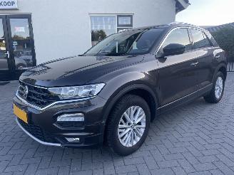 Avarii autoturisme Volkswagen T-Roc 1.5 TSI Style AUTOMAAT N.A.P NL AUTO PRACHTIG!!! 2018/8