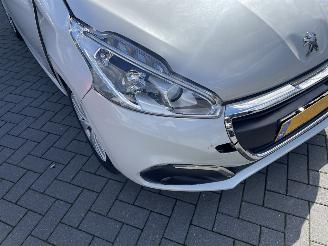 Peugeot 208 1.2 PureTech Blue Lion N.A.P NL AUTO PRACHTIG!!! picture 19