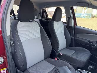 Toyota Yaris 1.5 AUTOMAAT  HYBRID picture 19
