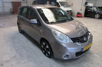 krockskadad bil auto Nissan Note 1.4 Life+ clima  nap 2012/8