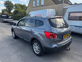 Unfallwagen Nissan Qashqai+2 1.6 Optima Pano 7-pers 2009/12