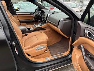 Porsche Cayenne 4.8 S  Automaat Pano 400pk picture 10