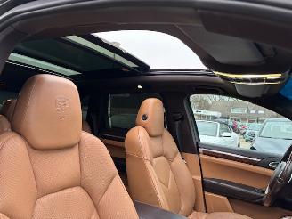 Porsche Cayenne 4.8 S  Automaat Pano 400pk picture 12
