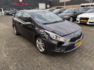 Kia Cee d 1.6 GDI Super Pack 135pk picture 5
