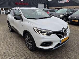 Damaged car Renault Kadjar 1.3 TCE  Automaat  Bose (km 42.169) 2020/7