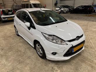 krockskadad bil auto Ford Fiesta 1.6 Sport airco NAP 2011/6