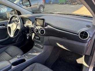 Mercedes B-klasse 180 CDI Automaat picture 10