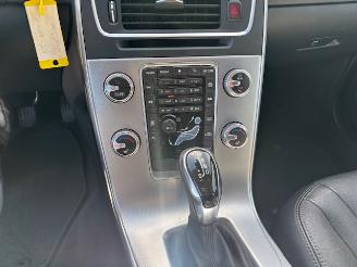 Volvo V-60 1.5 T3 Nordic+ automaat 152pk picture 9