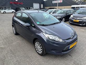 Voiture accidenté Ford Fiesta 1.25 5-drs Limited airco Nap 2011/1