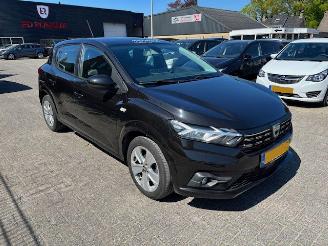 Damaged car Dacia Sandero 1.0 TCe Comfort Automaat 2021/11