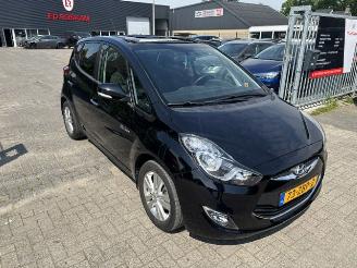 Schadeauto Hyundai Ix20 1.4i I-Vision clima Nap 2013/1