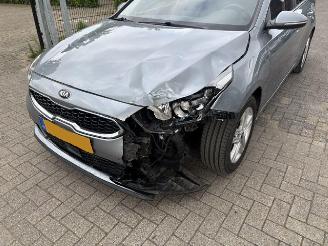 Kia Ceed 1.4T GDI Automaat  Dynamic Plus Line picture 8