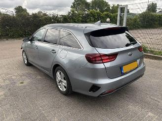 Voiture accidenté Kia Ceed 1.4T GDI Automaat  Dynamic Plus Line 2019/8