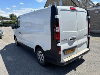 skadebil bedrijf Renault Trafic 1.6 DCI L1H1 airco 2018/8