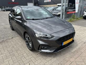 krockskadad bil auto Ford Focus 1.0 EcoB.ST-Line NAP 2018/11