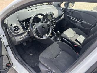 Renault Clio 0.9 TCe Night&Day picture 10
