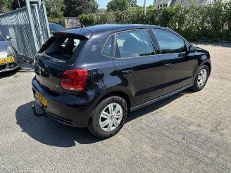 Volkswagen Polo 1.4 16v Automaat 5-drs airco picture 3