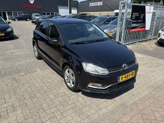 damaged passenger cars Volkswagen Polo 1.2 TSI 5-drs airco 2014/6