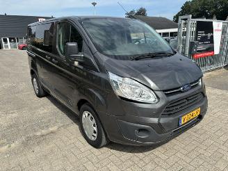 skadebil bedrijf Ford Transit Custom 2.0 TDCI L1H1  Automaat  Airco  131pk 2017/10