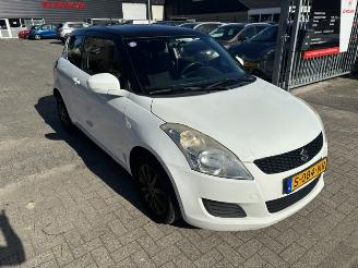 Schadeauto Suzuki Swift 1.2 airco 2011/6