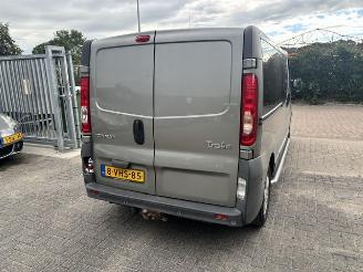 Renault Trafic 2.5 DCI L2H1 DC Airco  145pk picture 4