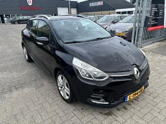 Voiture accidenté Renault Clio 1.5 DCI Ecoleader Limited 2017/3