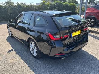 Coche accidentado BMW 3-serie 318i NW MODEL Automaat Nap 2022/12