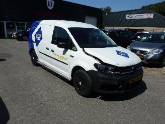 Unfall Kfz Van Volkswagen Caddy maxi 2.0 TDI C-EDITION 2020/10