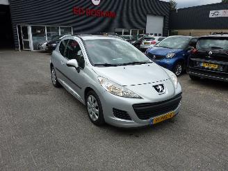 Schadeauto Peugeot 207 1.4 VTI X-LINE AIRCO 2011/2