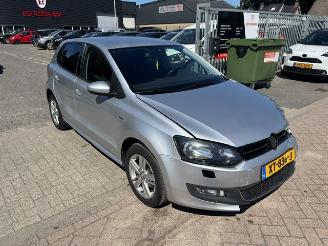 krockskadad bil auto Volkswagen Polo 1.6 TDI  5-drs Highline clima 2014/3