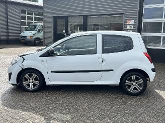 Renault Twingo 1.2 Authentigue picture 2