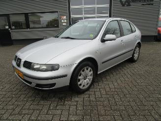 ojeté vozy osobní automobily Seat Leon 1.6-16V Stella 2002/5