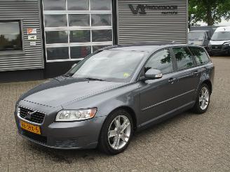 krockskadad bil auto Volvo V-50 1.8 Sport 2009/8