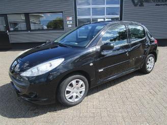škoda osobní automobily Peugeot 206+ 1.4 XS 5drs 2011/1
