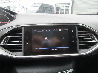 Peugeot 308 SW 1.2 Pure Tech Bleu lease Premium picture 15