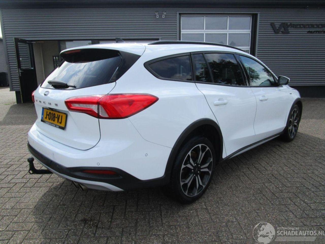 Ford Focus Wagon 1.5 EcoBlue ST Line Business