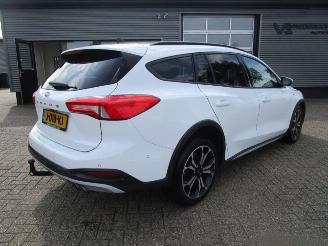 Vaurioauto  passenger cars Ford Focus wagon 1.5 EcoBlue ST Line Business 2020/3