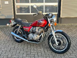 krockskadad bil motor Honda CB 750 C 1981/4
