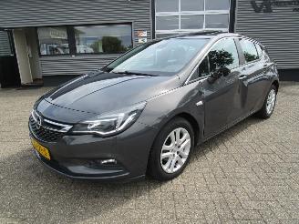 Unfallwagen Opel Astra 1.0 Edition 5drs 2016/2