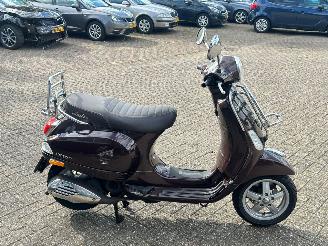 Vespa  LX 50 4T picture 6
