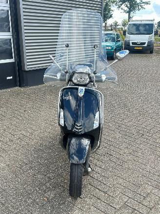 Vespa  Sprint 50 4T picture 8
