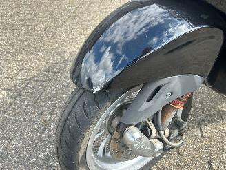 Vespa  Sprint 50 4T picture 12