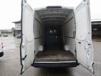 Iveco Daily 35S16V 2.3 410 H2 automaat picture 16